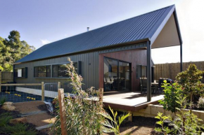 Margaret River Bungalow-3-forest - stylish stay